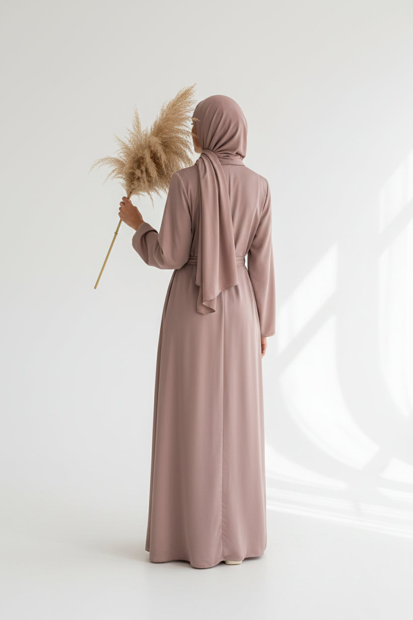 ABAYA LAYALI