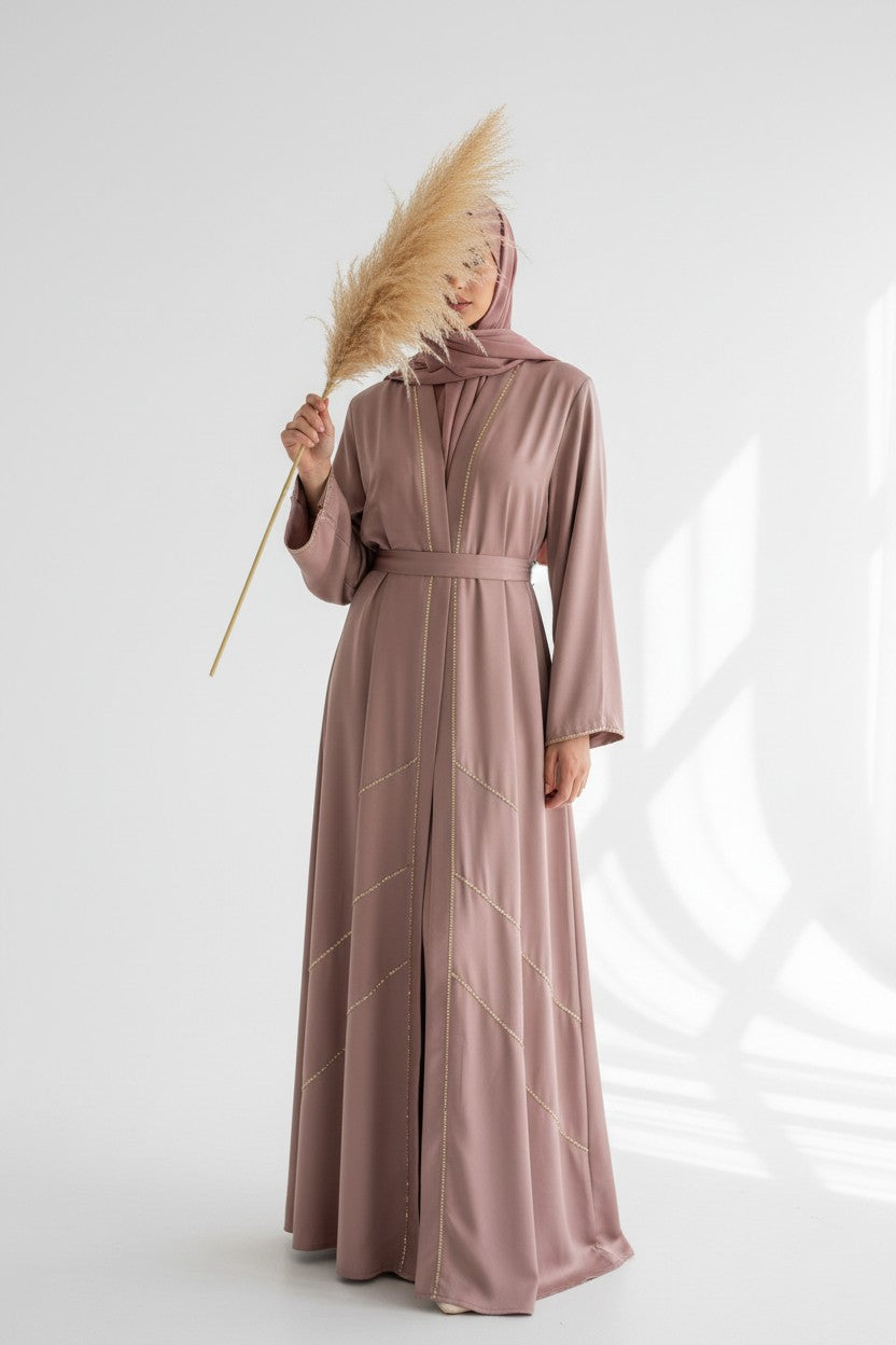 ABAYA LAYALI